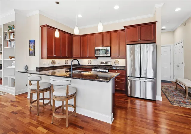Homes for sale in Chicago, IL | 1908 W Irving Park Rd, Chicago, IL 60613