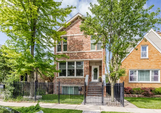 Homes for sale in Chicago, IL | 3238 N Pioneer Ave, Chicago, IL 60634 | MLS# 12690878