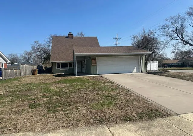 Photo 1 of Single family home for sale at 9843 Tulley Ave, Oak Lawn, IL 60453 | MLS# 12690881 | Listing updated on 2026-07-05