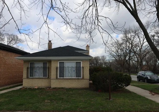1st image of 400 W 96th St, Chicago, IL 60628 | MLS# 12690897