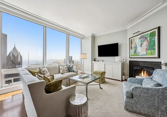 Homes for sale in Chicago, IL | 401 N Wabash Ave #55F, Chicago, IL 60611 | MLS# 12690900