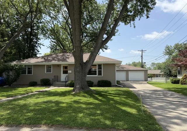Homes for sale in Bradley, IL | 1136 Gertsam Dr, Bradley, IL 60915 | MLS# 12690989