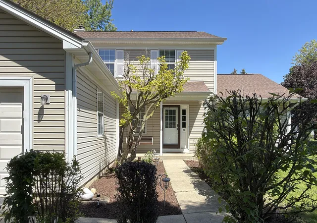 Homes for sale in Schaumburg, IL | 505 Tebay Pl W, Schaumburg, IL 60194 | MLS# 12690992