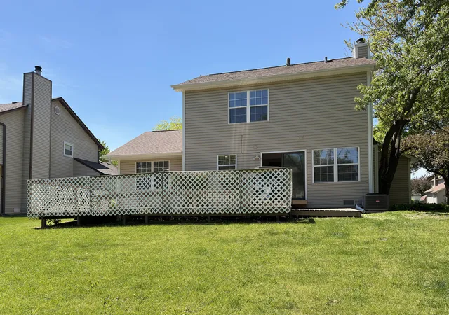 Homes for sale in Schaumburg, IL | 505 Tebay Pl W, Schaumburg, IL 60194 | MLS# 12690992