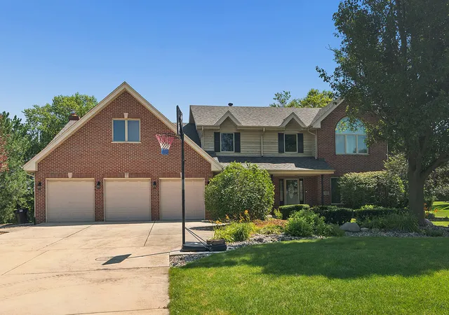 Photo 2 of Single family home for sale at 25619 S Bristol Ln, Monee, IL 60449 | MLS# 12691000 | Listing updated on 2026-08-12