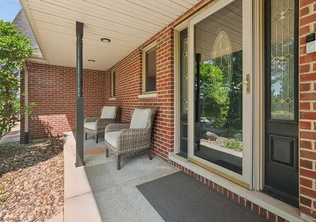 4th image of 25619 S Bristol Ln, Monee, IL 60449 | MLS# 12691000