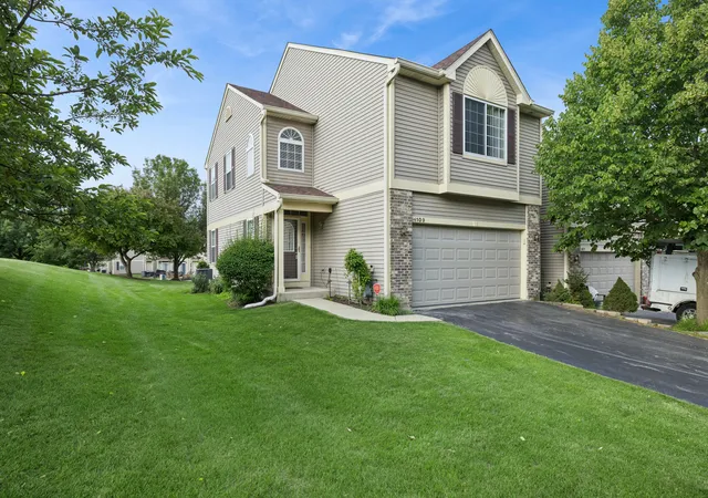 1st image of 1109 Grass Lake Dr #1109, Fox Lake, IL 60020 | MLS# 12691027