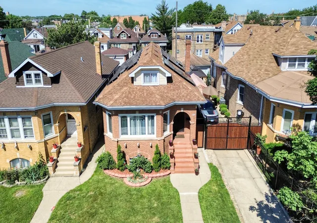 3rd image of 2924 N Linder Ave, Chicago, IL 60641 | MLS# 12691047