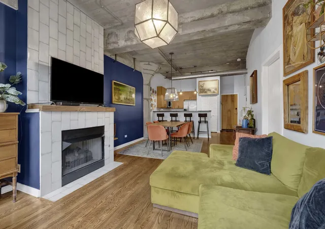 Homes for sale in Chicago, IL | 1110 W 15Th St #316, Chicago, IL 60608 | MLS# 12691061