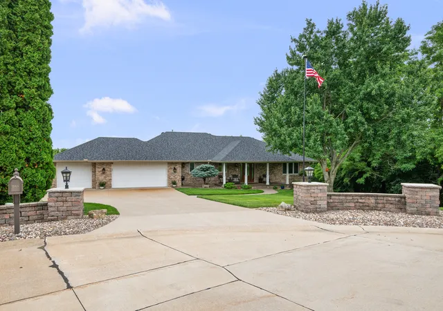 Homes for sale in Milan, IL | 12926 25Th Street Ct, Milan, IL 61264 | MLS# 12691084