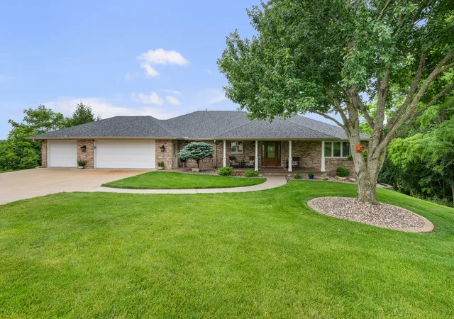 Homes for sale in Milan, IL | 12926 25Th Street Ct, Milan, IL 61264 | MLS# 12691084
