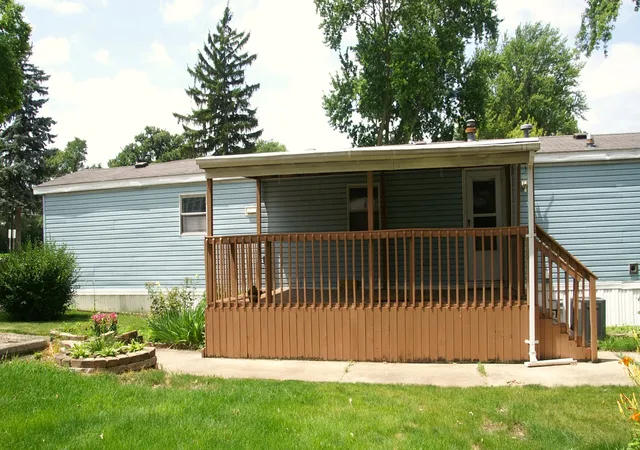3rd image of 1332 Douglas Ave #84, Montgomery, IL 60538 | MLS# 12691143