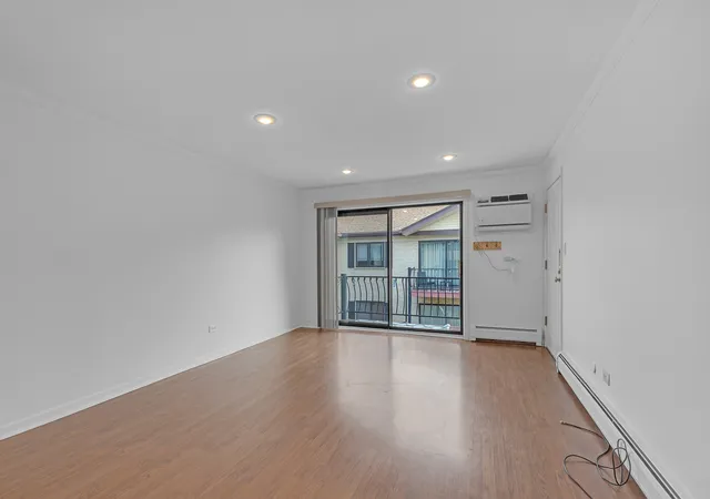 Photo 2 of Condo for sale at 5151 N E River Rd #332D, Chicago, IL 60656 | MLS# 12691166 | Listing updated on 2026-09-28