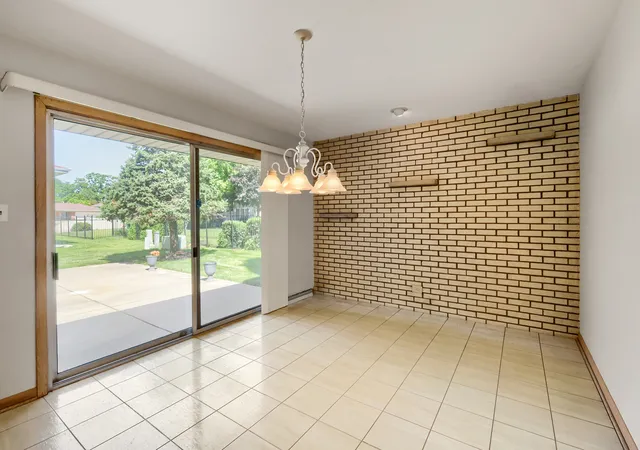 Photo 3 of Single family home for sale at 2630 Somerset Dr, Westchester, IL 60154 | MLS# 12691183 | Listing updated on 2026-10-06