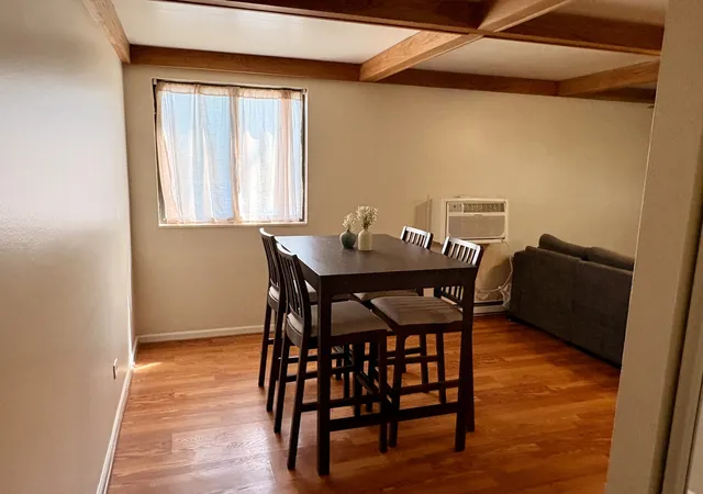 Homes for sale in Arlington Heights, IL | 342 W Miner St #1A, Arlington Heights, IL 60005 | MLS# 12691233