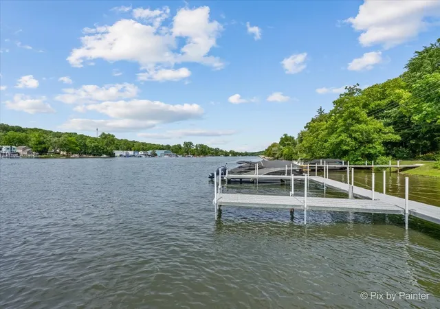 2nd image of 109 Wood Dr, Algonquin, IL 60102 | MLS# 12691239