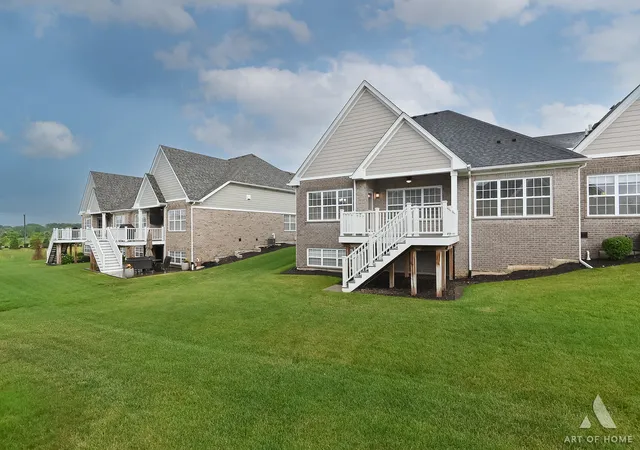 Homes for sale in Lemont, IL | 13161 Eliza Ct, Lemont, IL 60439 | MLS# 12691273