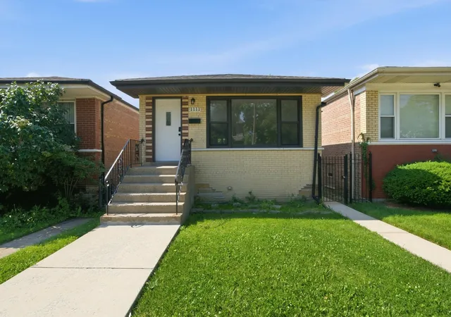 24th image of 1111 E 93rd St, Chicago, IL 60619 | MLS# 12691295