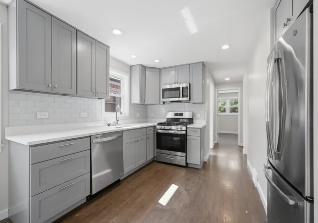5th image of 1111 E 93Rd St, Chicago, IL 60619 | MLS# 12691295