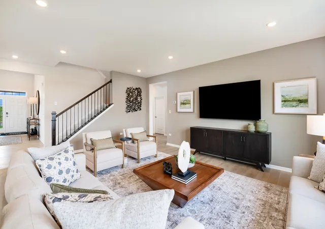 4th image of 188 Blazing Star Trl, Oswego, IL 60543 | MLS# 12691340