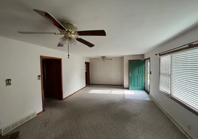Photo 3 of Single family home for sale at 41 Sadowski Ct, Decatur, IL 62521 | MLS# 12691364 | Listing updated on 2026-09-22
