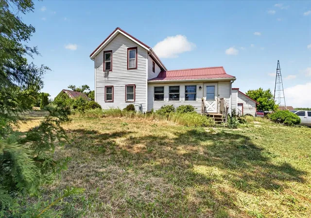 Homes for sale in Stillman Valley, IL | 10112 E High Rd, Stillman Valley, IL 61084 | MLS# 12691379