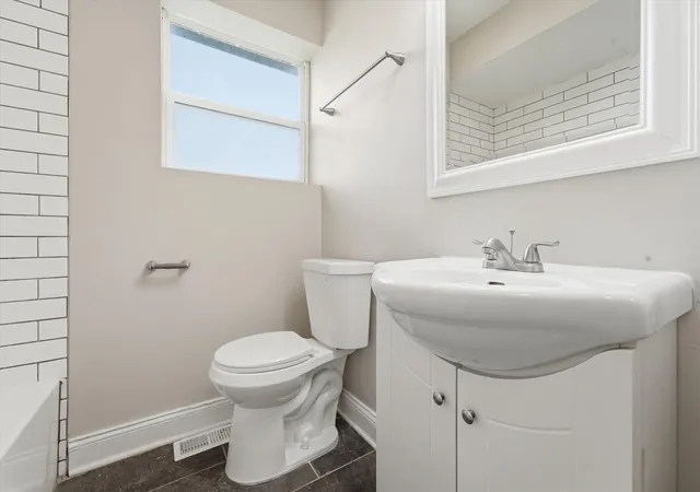 Photo 4 of Sale Pending at 18045 Birch Ave, Country Club Hills, IL 60478 | MLS# 12691396 | Listing updated on 2026-09-24