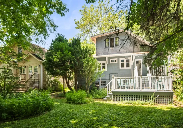 2nd image of 739 Park Ave, River Forest, IL 60305 | MLS# 12691402