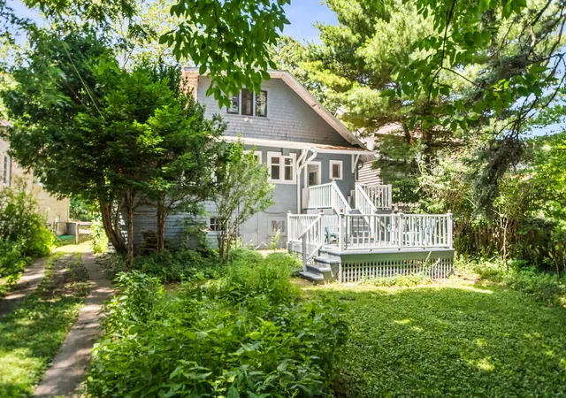 3rd image of 739 Park Ave, River Forest, IL 60305 | MLS# 12691402