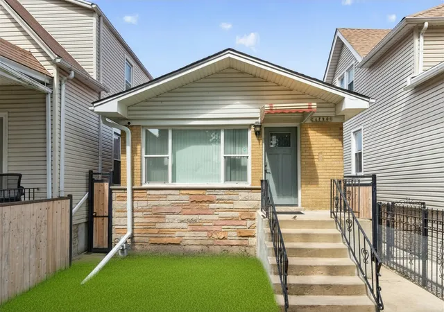 Homes for sale in Chicago, IL | 1734 N Karlov Ave, Chicago, IL 60639 | MLS# 12691412