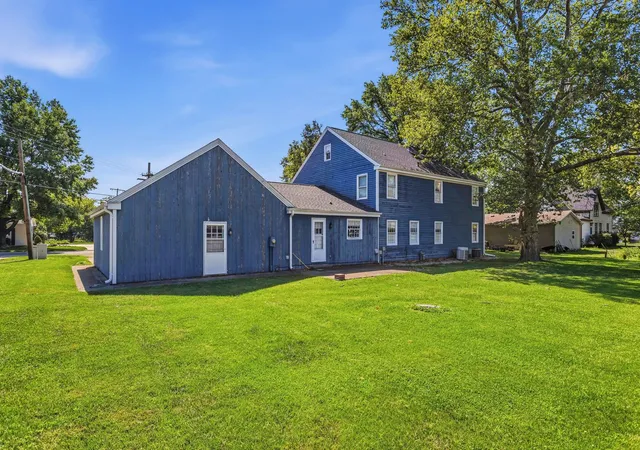 Homes for sale in Arthur, IL | 415 S Spruce St, Arthur, IL 61911 | MLS# 12691449