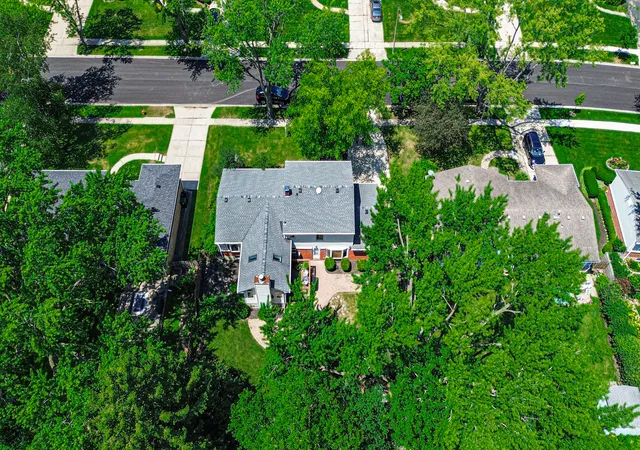 Homes for sale in Palatine, IL | 1449 E Joan Dr, Palatine, IL 60074 | MLS# 12691491