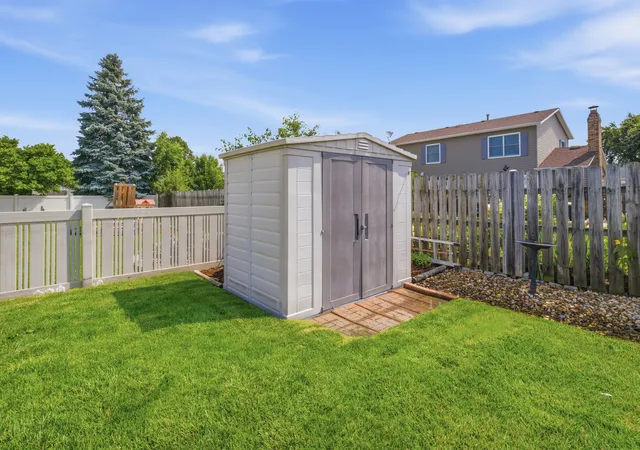 30th image of 953 Moccasin Ct, Carol Stream, IL 60188 | MLS# 12691492