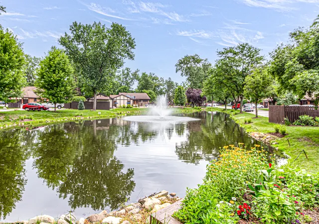 Homes for sale in Palos Hills, IL | 8127 Chestnut Dr #58C, Palos Hills, IL 60465 | MLS# 12691494