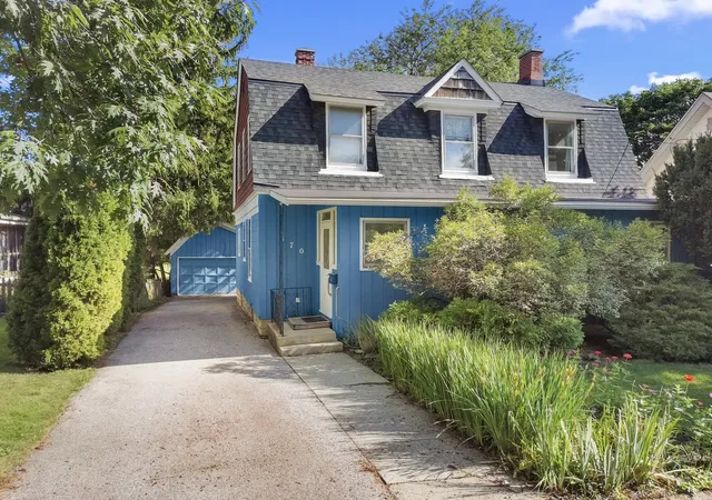 1st image of 370 Lincoln Ave, Woodstock, IL 60098 | MLS# 12691511