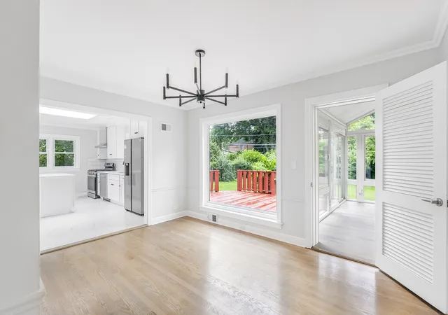 Photo 4 of Single family home for sale at 155 Cornell Ave, Des Plaines, IL 60016 | MLS# 12691534 | Listing updated on 2026-09-01