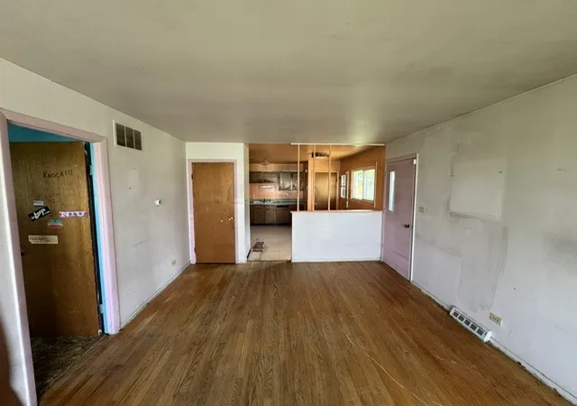 3rd image of 16239 Damen Ave, Markham, IL 60428 | MLS# 12691537