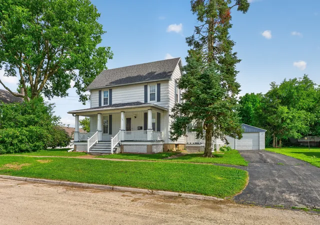 Homes for sale in Byron, IL | 121 W 6th St, Byron, IL 61010 | MLS# 12691560