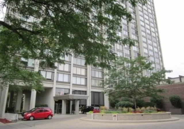 Homes for sale in Chicago, IL | 5455 N Sheridan Rd #2207, Chicago, IL 60640 | MLS# 12691571