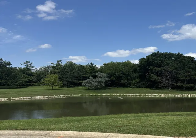 Homes for sale in Oak Brook, IL | 1752 Midwest Club Pkwy, Oak Brook, IL 60523 | MLS# 12691600