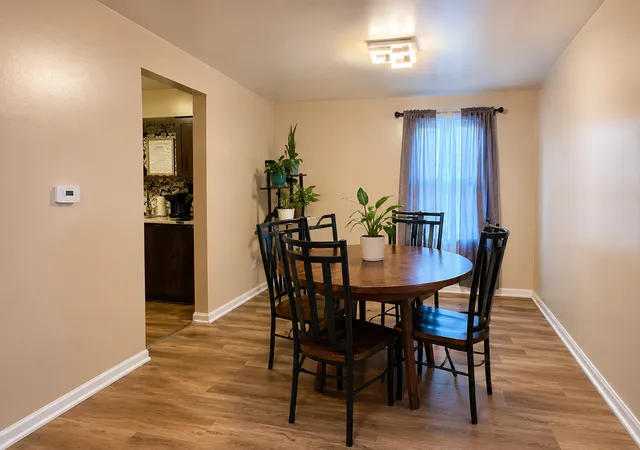 5th image of 885 White Oak Ln, University Park, IL 60484 | MLS# 12691611