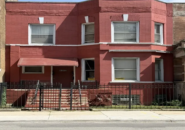 Homes for sale in Chicago, IL | 4202 W Jackson Blvd, Chicago, IL 60624 | MLS# 12691613