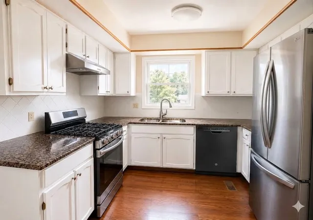 5th image of 2475 Westleigh Ct, Aurora, IL 60504 | MLS# 12691674