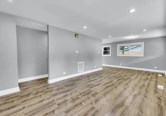 3rd image of 4421 188Th St, Country Club Hills, IL 60478 | MLS# 12691685