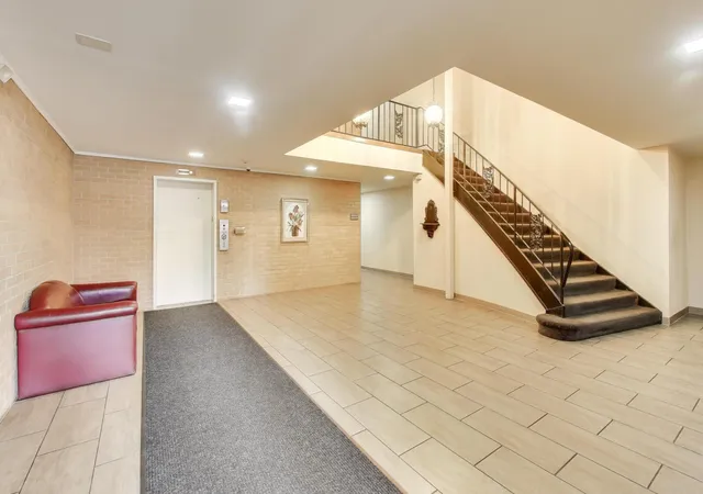 2nd image of 931 W Arquilla Dr #133, Glenwood, IL 60425 | MLS# 12691692