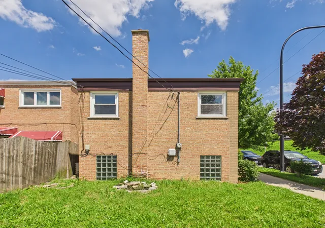 23rd image of 3244 S 53rd Ct, Cicero, IL 60804 | MLS# 12691696
