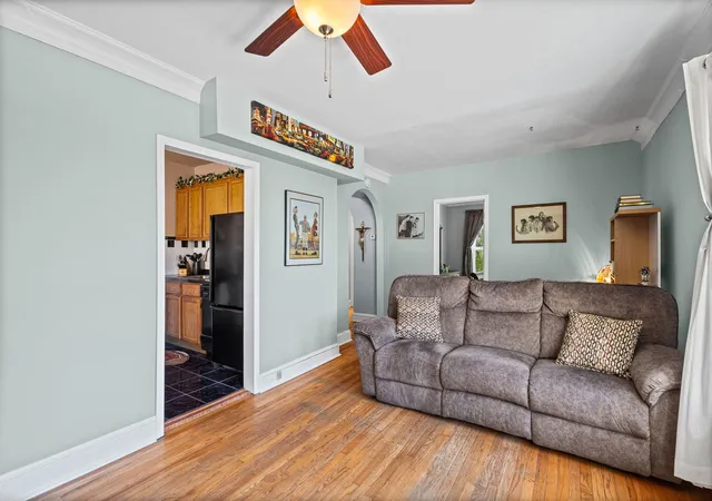 2nd image of 5148 N Monitor Ave #303, Chicago, IL 60630 | MLS# 12691707