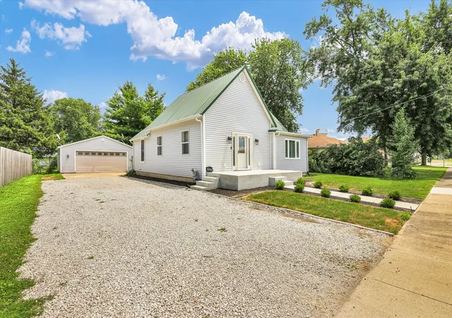Photo 2 of Single family home for sale at (Undisclosed), Tuscola, IL 61953 | MLS# 12691712 | Listing updated on 2026-08-18