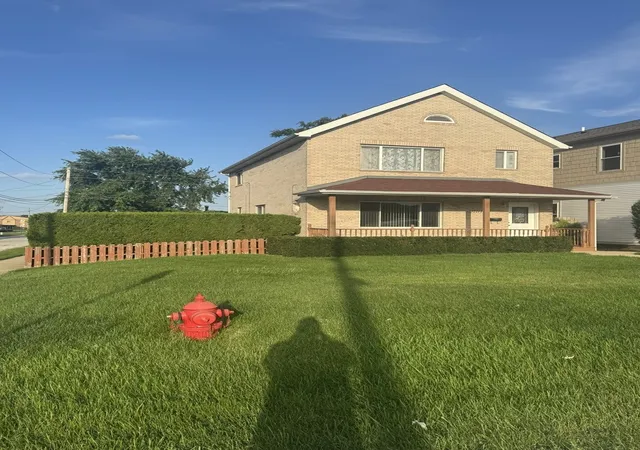 Photo 2 of Single family home for sale at 12203 S Mcdaniel St, Alsip, IL 60803 | MLS# 12691713 | Listing updated on 2026-10-04
