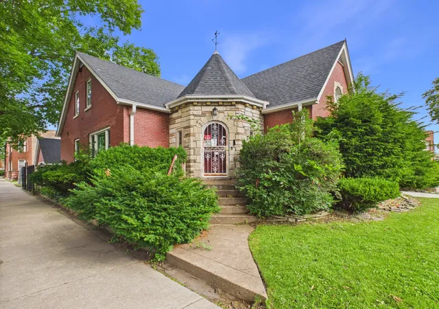 1st image of 8156 S Paxton Ave, Chicago, IL 60617 | MLS# 12691743